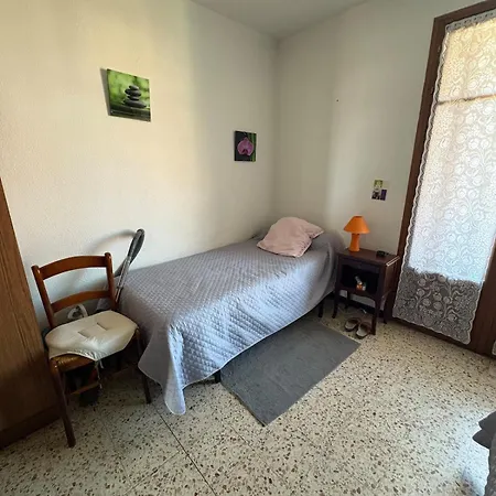 Appt 4 Personnes - Balcon - 100 M Apartamento