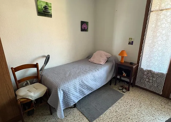 Appt 4 Personnes - Balcon - 100 M Apartamento